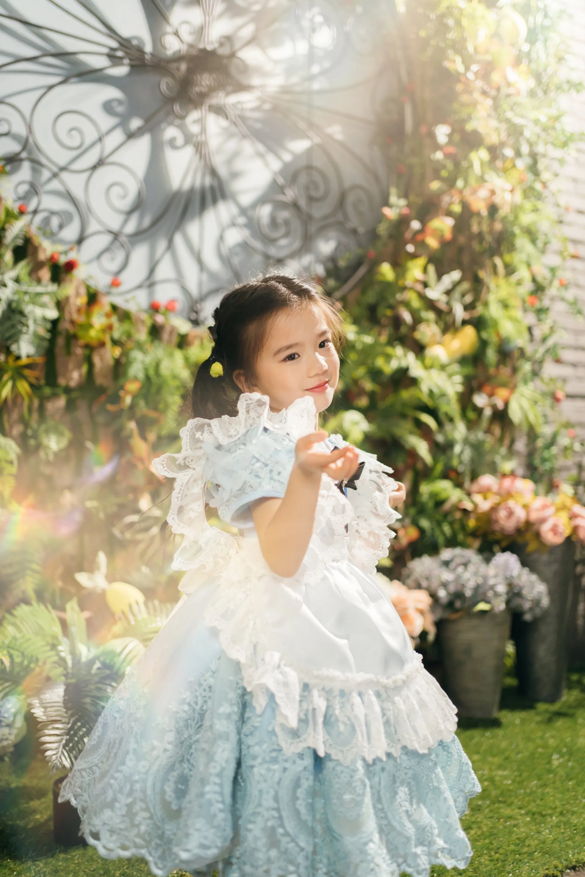 Alice - Alice in Wonderland