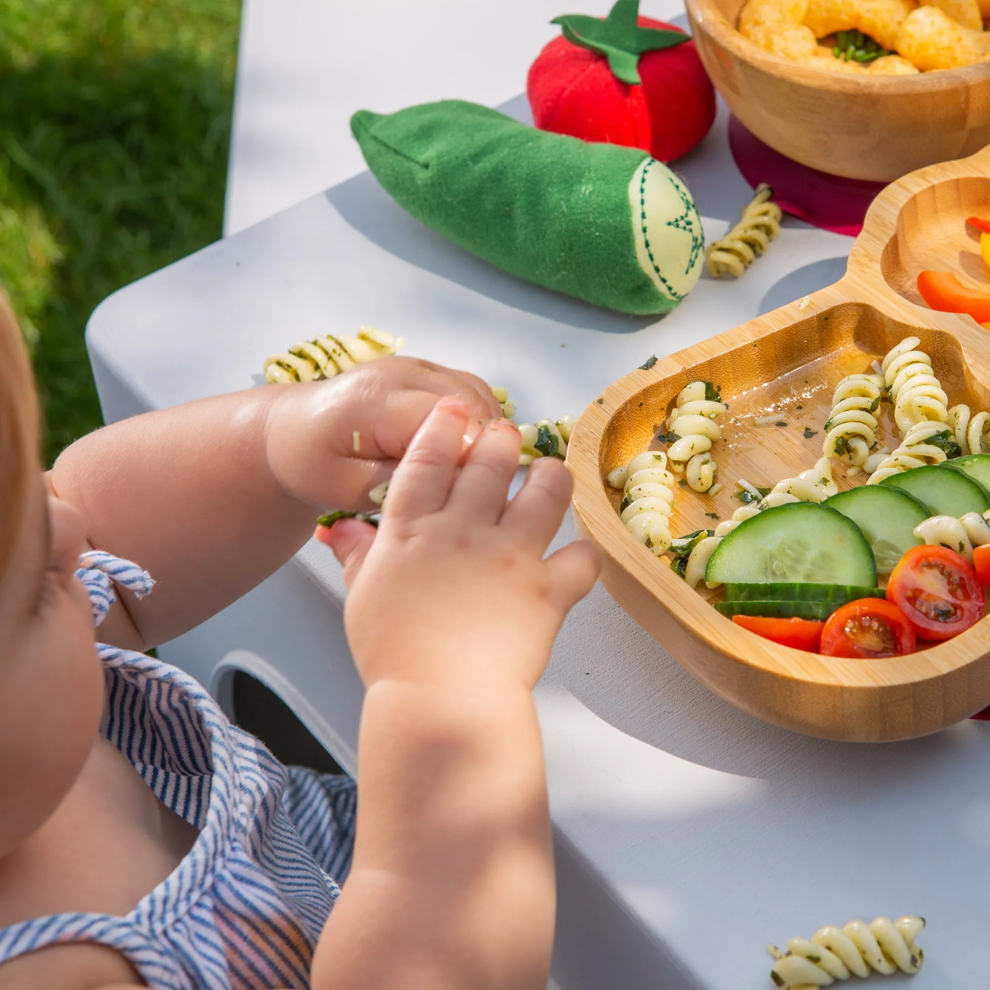Lenny The Llama Bamboo Children's Suction Plate